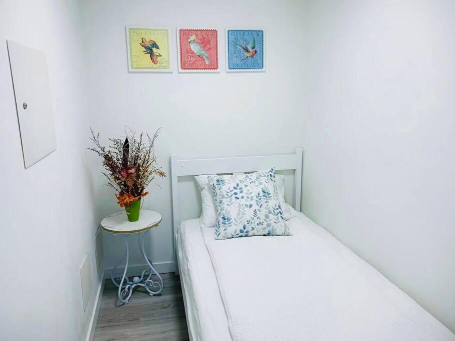 Ferienwohnung Downtown 3Br/2Ba+Views+Skytrain+Free Parking Vancouver Exterior foto