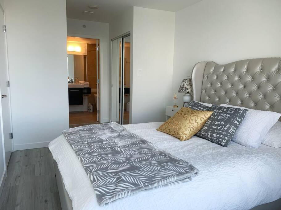 Ferienwohnung Downtown 3Br/2Ba+Views+Skytrain+Free Parking Vancouver Exterior foto